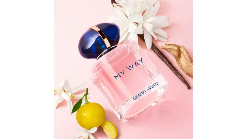 ماندگاری و پخش بوی عطر مای وی